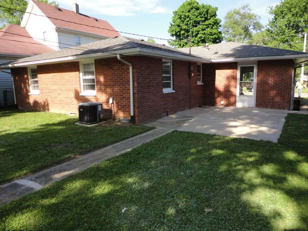 2127 Silver Street Anderson, IN 46012 - Photo 2 of 18 Gallery Image 2