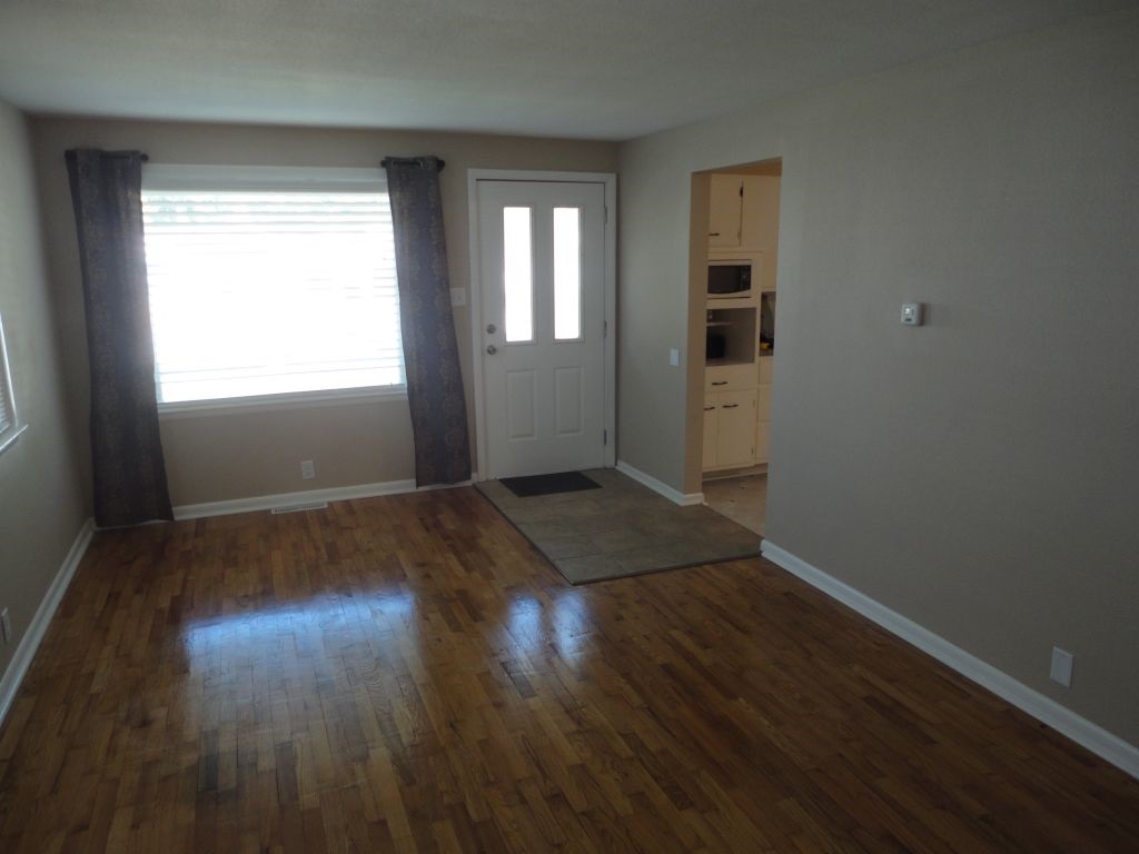 2127 Silver Street Anderson, IN 46012 - Photo 16 of 18 Gallery Image 16