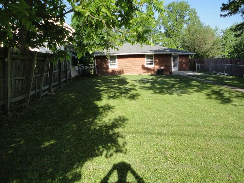 2127 Silver Street Anderson, IN 46012 - Photo 3 of 18 Gallery Image 3