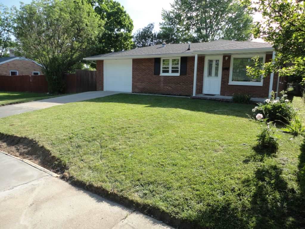 2127 Silver Street Anderson, IN 46012 - Photo 8 of 18 Gallery Image 8