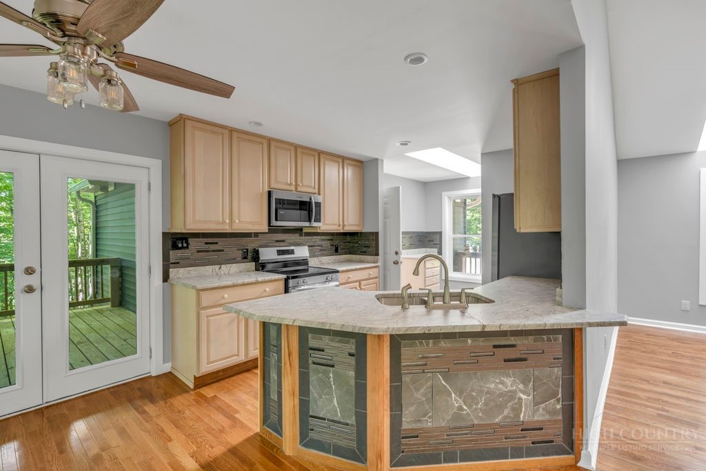 482 Guy Ford Road Sugar Grove, NC 28679 - Photo 12 of 33
