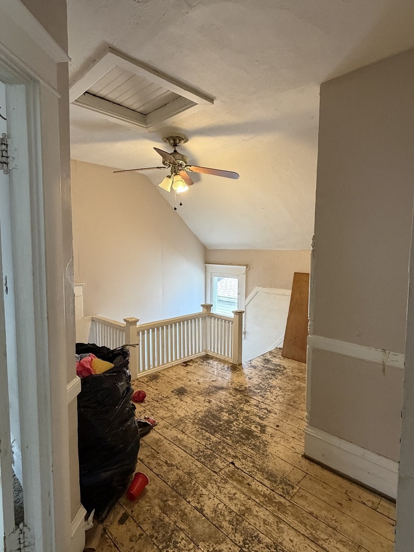 743 Bangs Street Aurora, IL 60505 - Photo 21 of 33