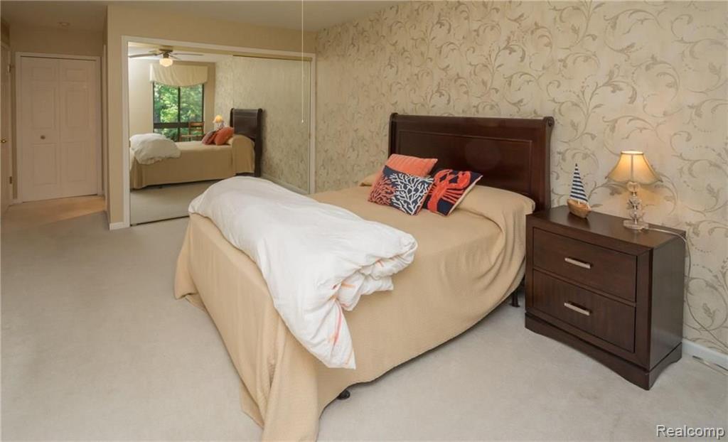 962 Wexford Way Rochester Hills, MI 48307 - Photo 14 of 28