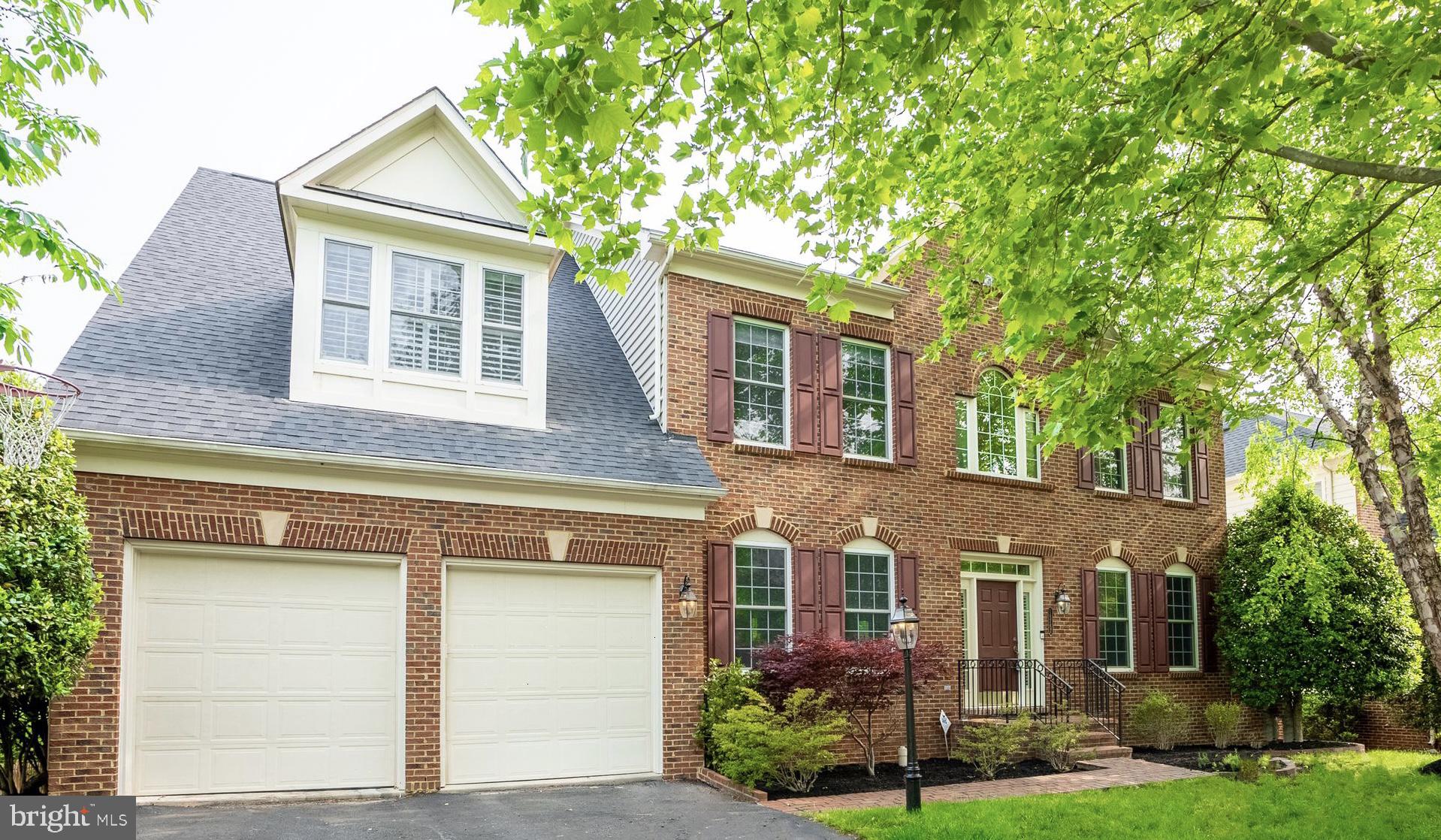 18767 Kipheart Drive Leesburg, VA 20176 - Photo 1 of 48 front view of house with a yard