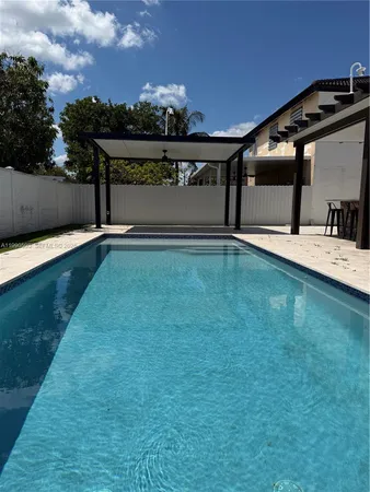 $4,800 | 7874 Northwest 194th Street, Hialeah, FL 33015