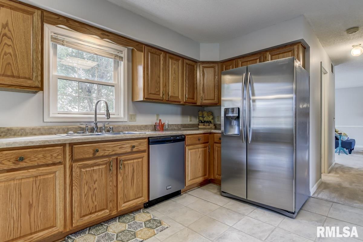 2500 Charlack Avenue Springfield, IL 62704 - Photo 13 of 41 Gallery Image 13