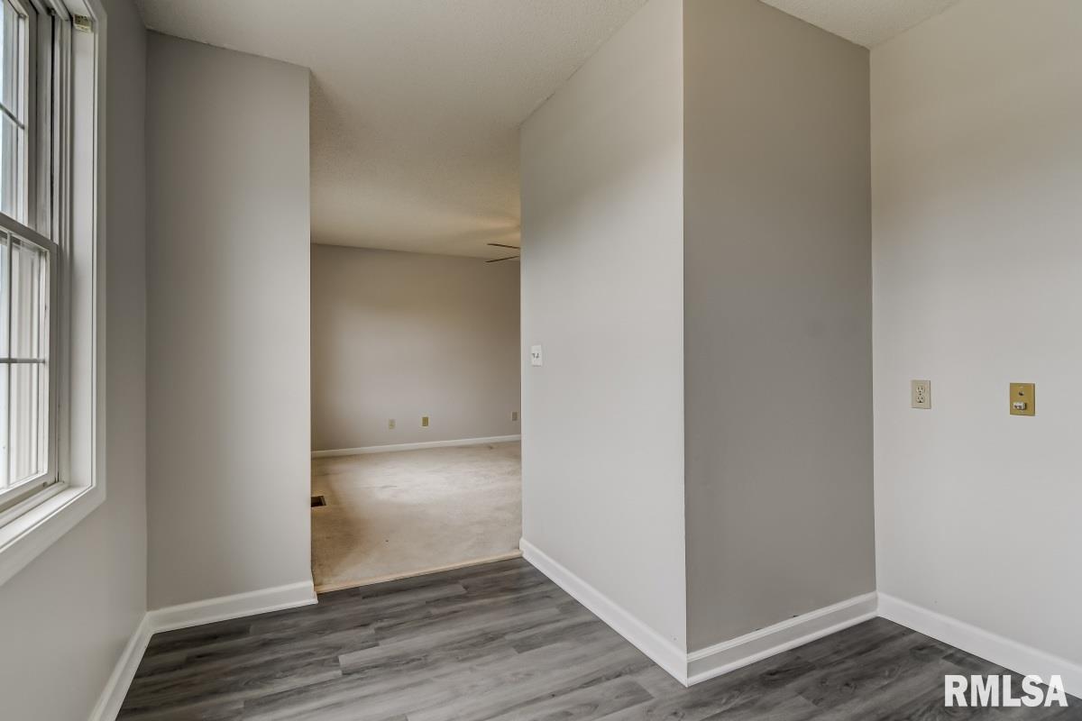 2500 Charlack Avenue Springfield, IL 62704 - Photo 30 of 41 Gallery Image 30