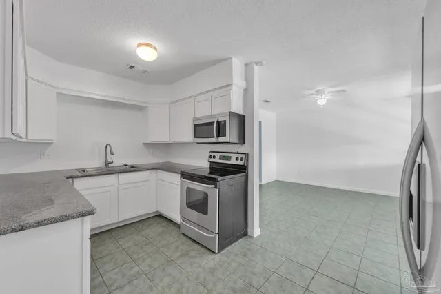 $309,000 | 5521 Sunburst Lane, Pensacola, FL 32507