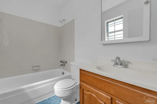 $309,000 | 5521 Sunburst Lane, Pensacola, FL 32507