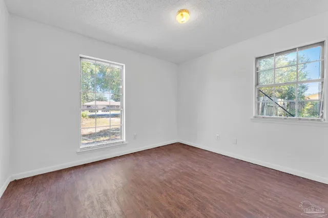 $309,000 | 5521 Sunburst Lane, Pensacola, FL 32507