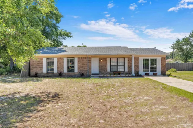 $309,000 | 5521 Sunburst Lane, Pensacola, FL 32507