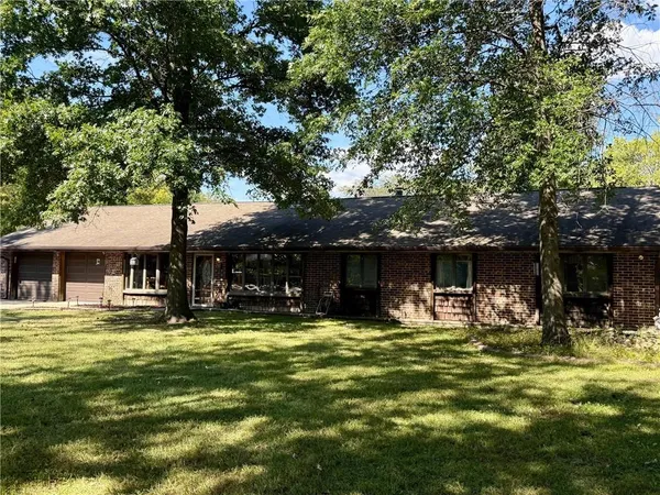$530,000 | 1393 Northeast 288th Street, Plattsburg, MO 64477
