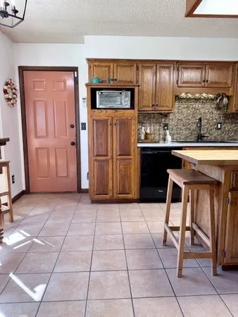 $530,000 | 1393 Northeast 288th Street, Plattsburg, MO 64477