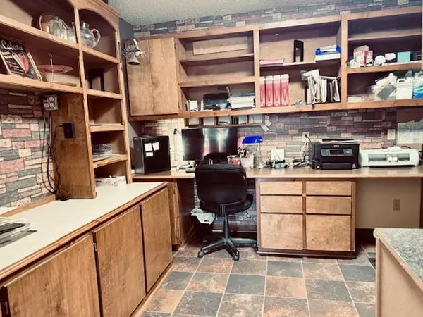 $530,000 | 1393 Northeast 288th Street, Plattsburg, MO 64477