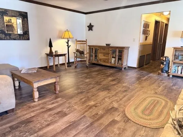 $530,000 | 1393 Northeast 288th Street, Plattsburg, MO 64477