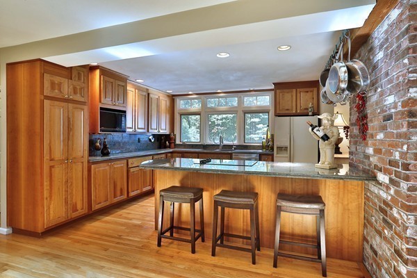 2 Blanchard Road Harvard, MA 01451 - Photo 4 of 29