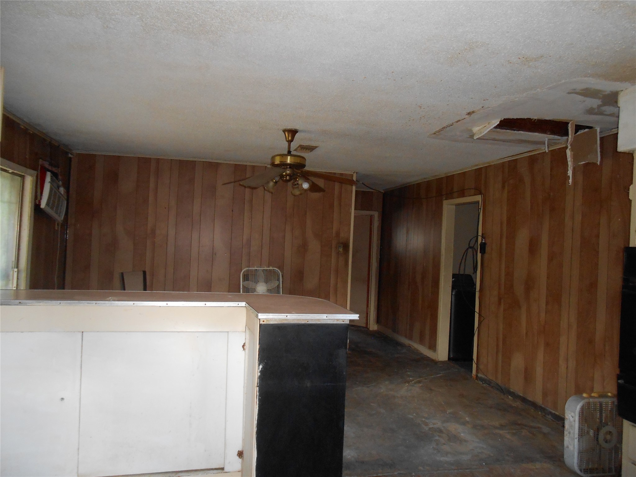 8535 Wiggins Street Houston, TX 77029 - Photo 8 of 22