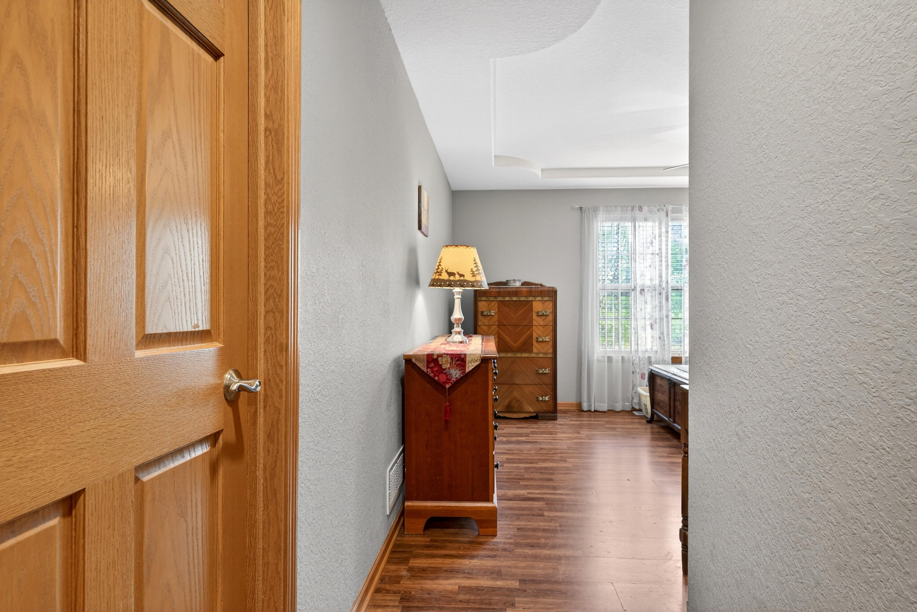 760 Mill Pond Road Dousman, WI 53118 - Photo 30 of 81 Master Suite Pic 1