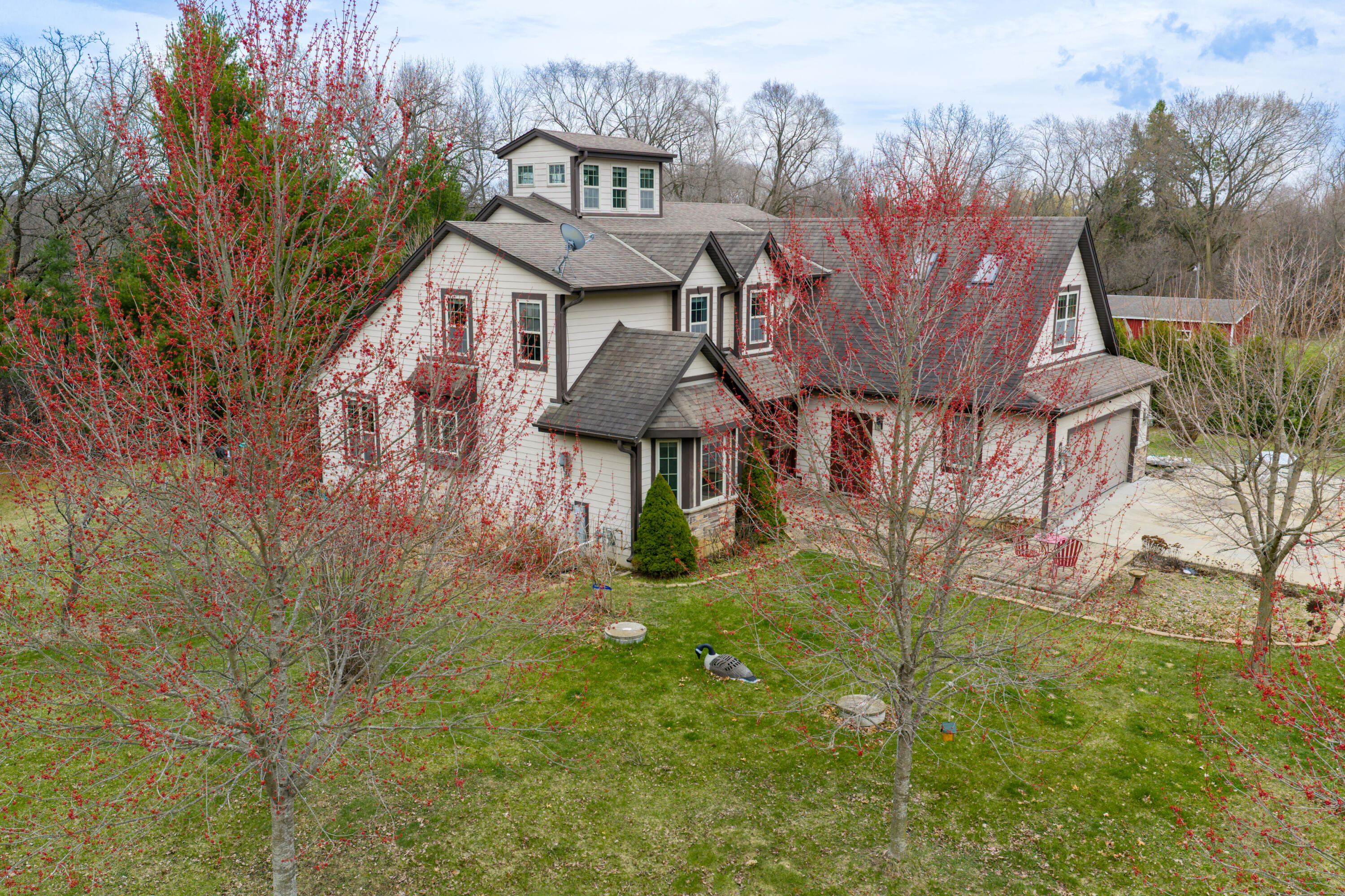 760 Mill Pond Road Dousman, WI 53118 - Photo 3 of 81 Frontal Aerial Pic 3