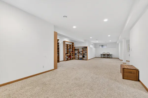 $764,900 | 760 Mill Pond Road, Dousman, WI 53118