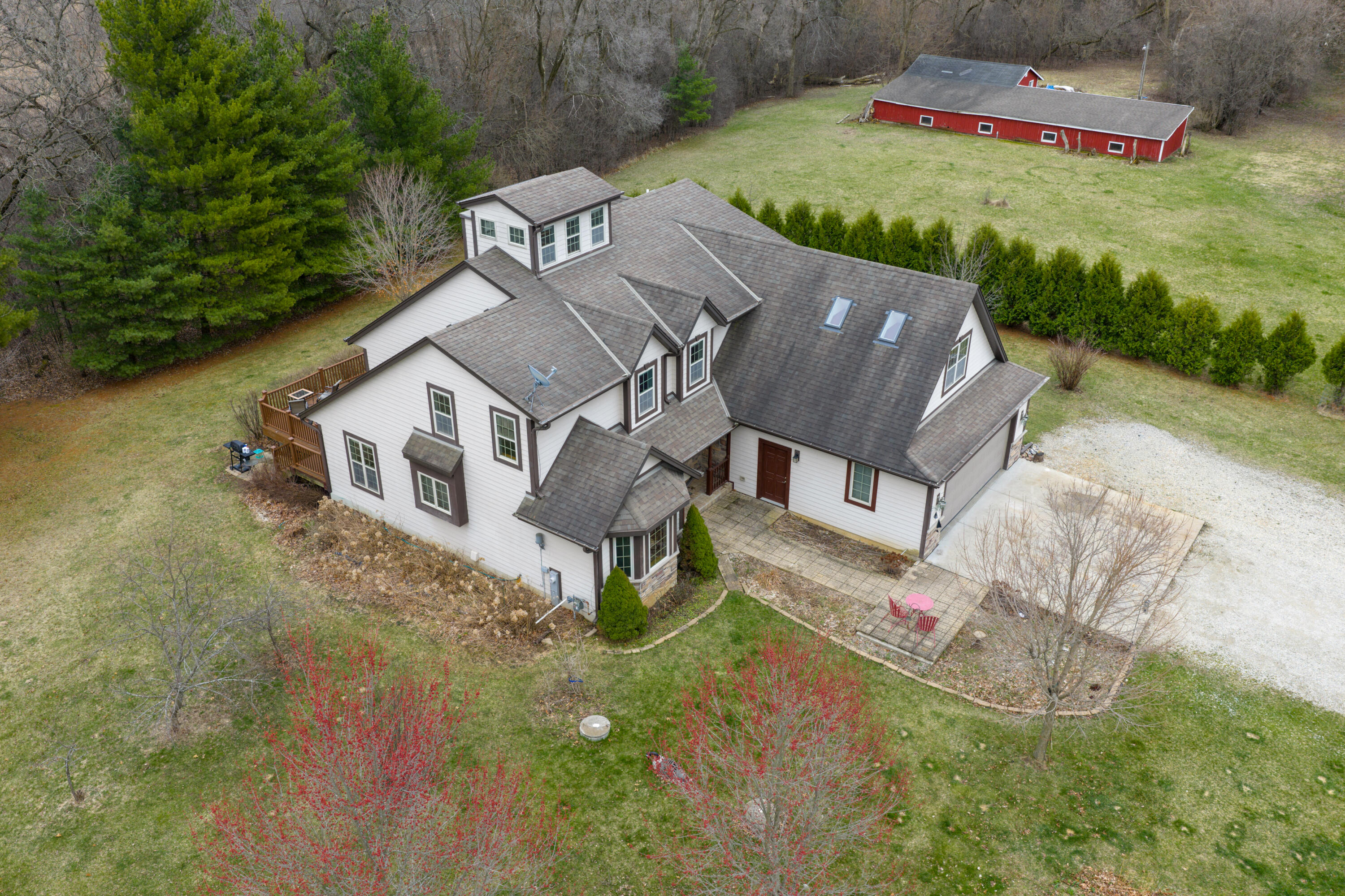 760 Mill Pond Road Dousman, WI 53118 - Photo 4 of 81 Frontal Aerial Pic 4