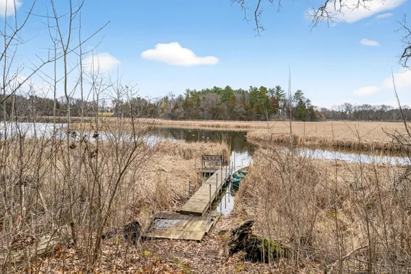 $764,900 | 760 Mill Pond Road, Dousman, WI 53118