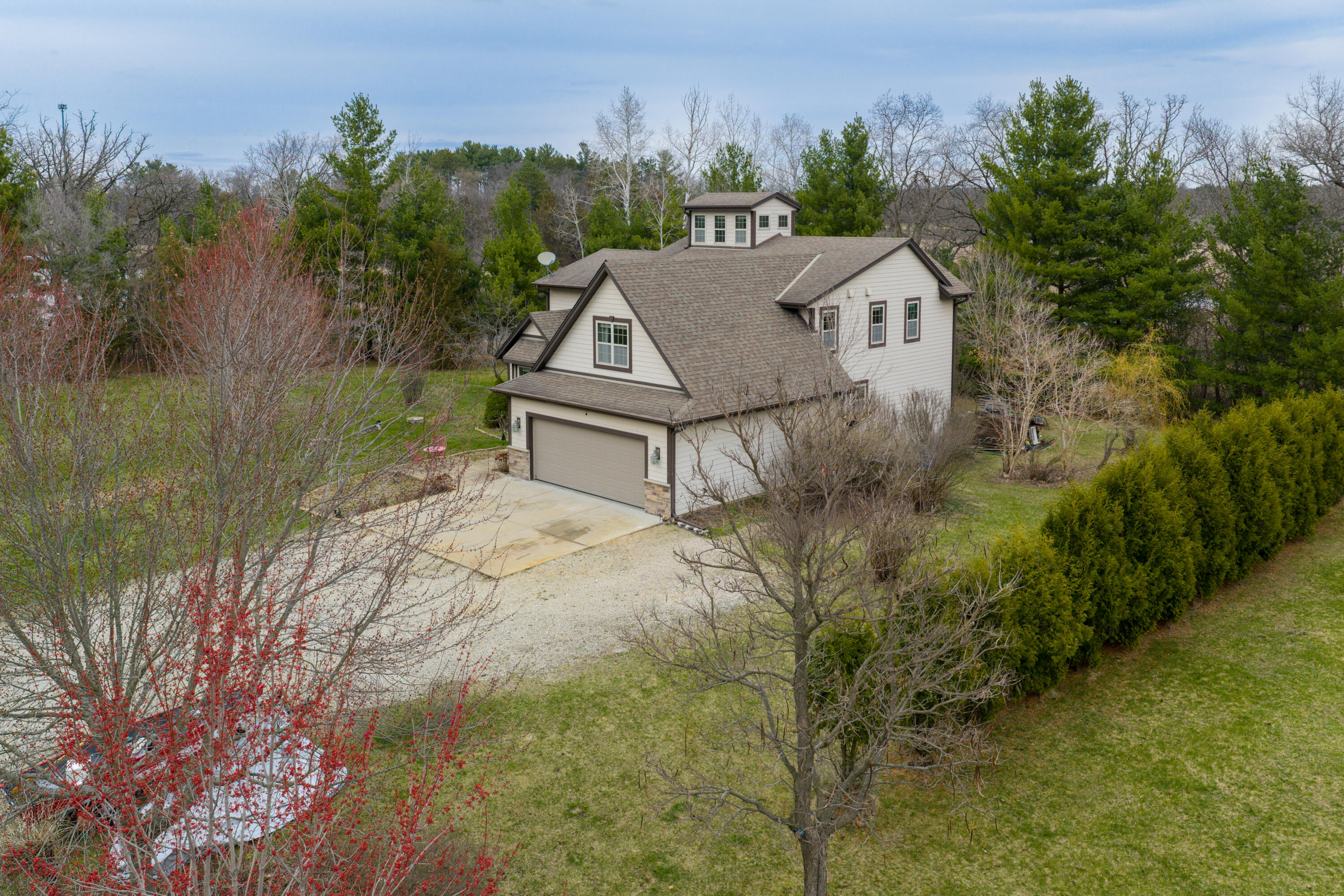 760 Mill Pond Road Dousman, WI 53118 - Photo 6 of 81 Frontal Aerial Pic 6