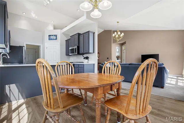 $399,000 | 114 Long And Winding Road, St. Peters, MO 63376