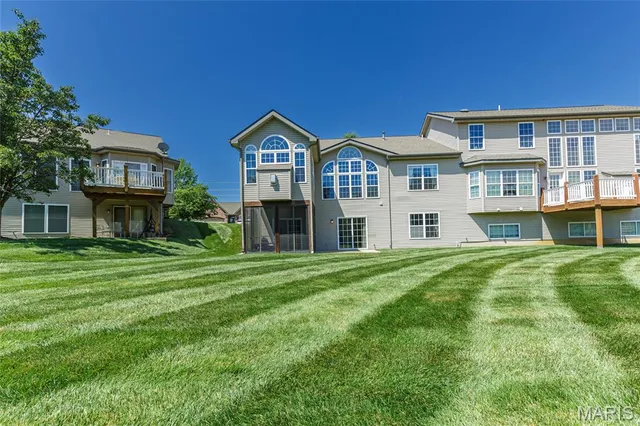 $399,000 | 114 Long And Winding Road, St. Peters, MO 63376