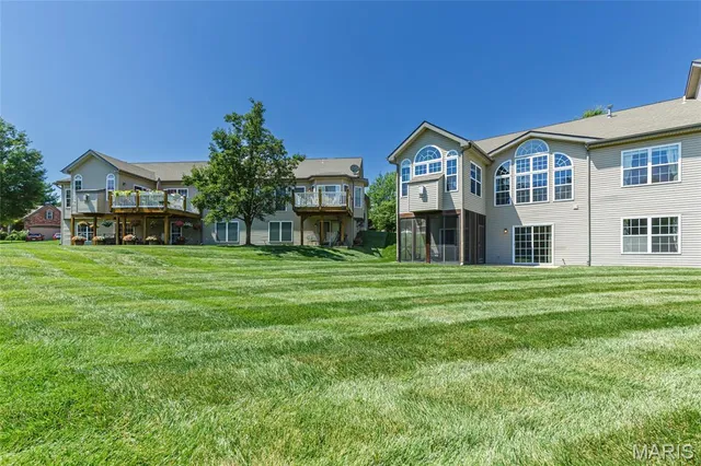 $399,000 | 114 Long And Winding Road, St. Peters, MO 63376