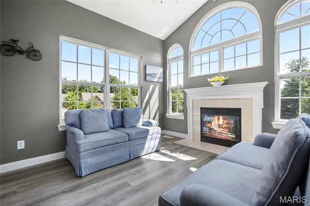 $399,000 | 114 Long And Winding Road, St. Peters, MO 63376