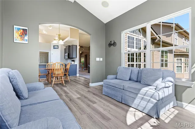 $399,000 | 114 Long And Winding Road, St. Peters, MO 63376