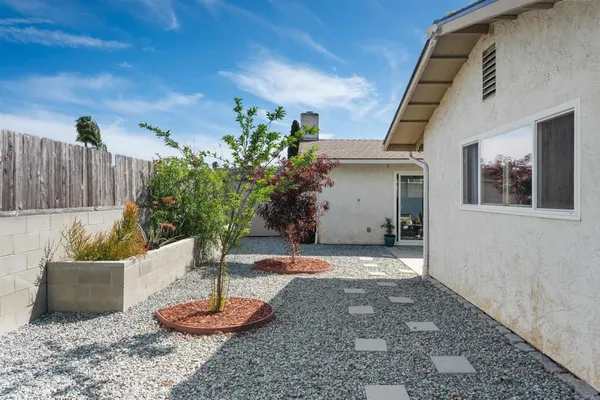 $825,000 | 680 Arthur Avenue, Oceanside, CA 92057