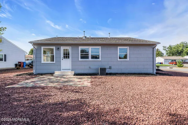 $339,900 | 29 Carlisle Road, Toms River, NJ 08757