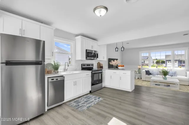 $339,900 | 29 Carlisle Road, Toms River, NJ 08757