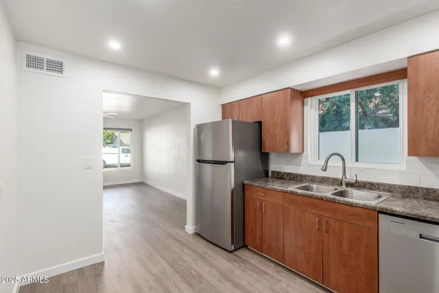 $719,000 | 6813 East Pinchot Avenue, Scottsdale, AZ 85251