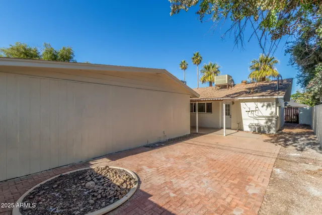 $719,000 | 6813 East Pinchot Avenue, Scottsdale, AZ 85251