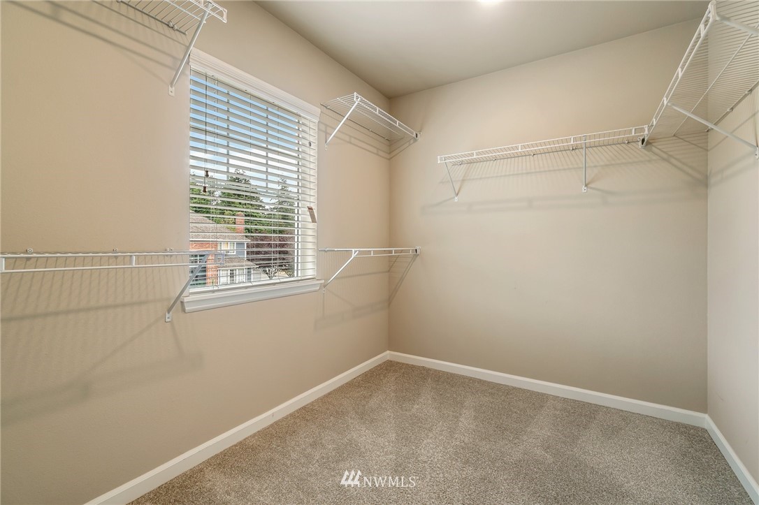 18533 139th Way Southeast Renton, WA 98058 - Photo 33 of 40 Gallery Image 33