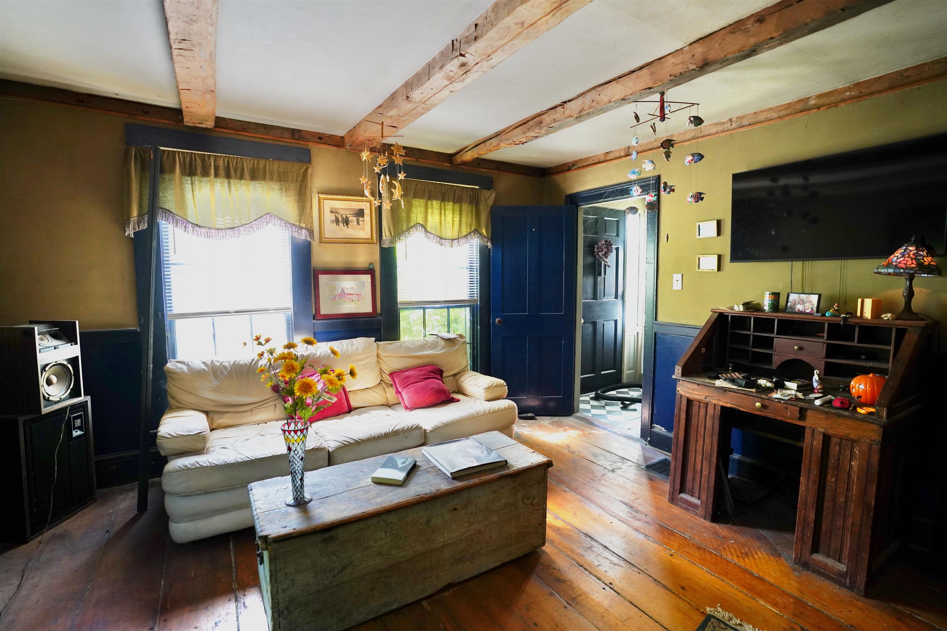 225 Concord Stage Road Weare, NH 03281 - Photo 16 of 48 Gallery Image 16