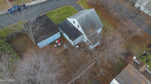 $179,900 | 10 Enterprise Street, Adams, MA 01220