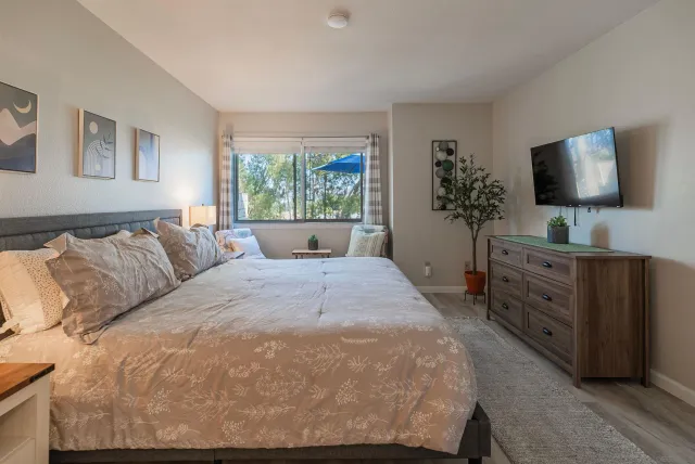 $4,500 | 12242 Paseo Lucido, Unit D, San Diego, CA 92128