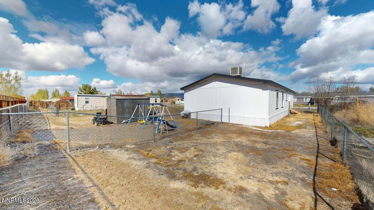 102 Bastian Road Battle Mountain, NV 89820 - Photo 34 of 38 a view of a backyard