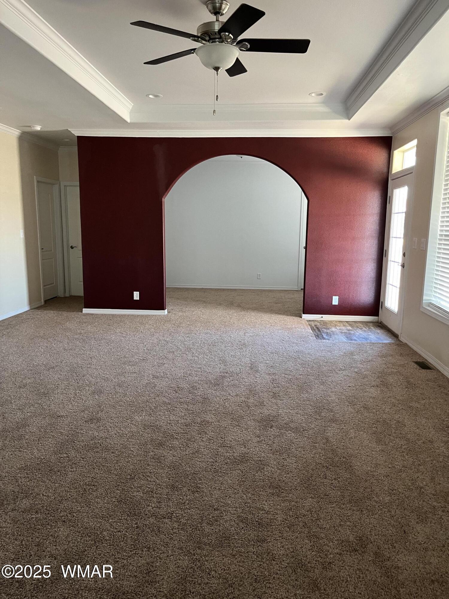 232 Savage Street Snowflake, AZ 85937 - Photo 11 of 40 Family room toward den/office possible 3rd bd