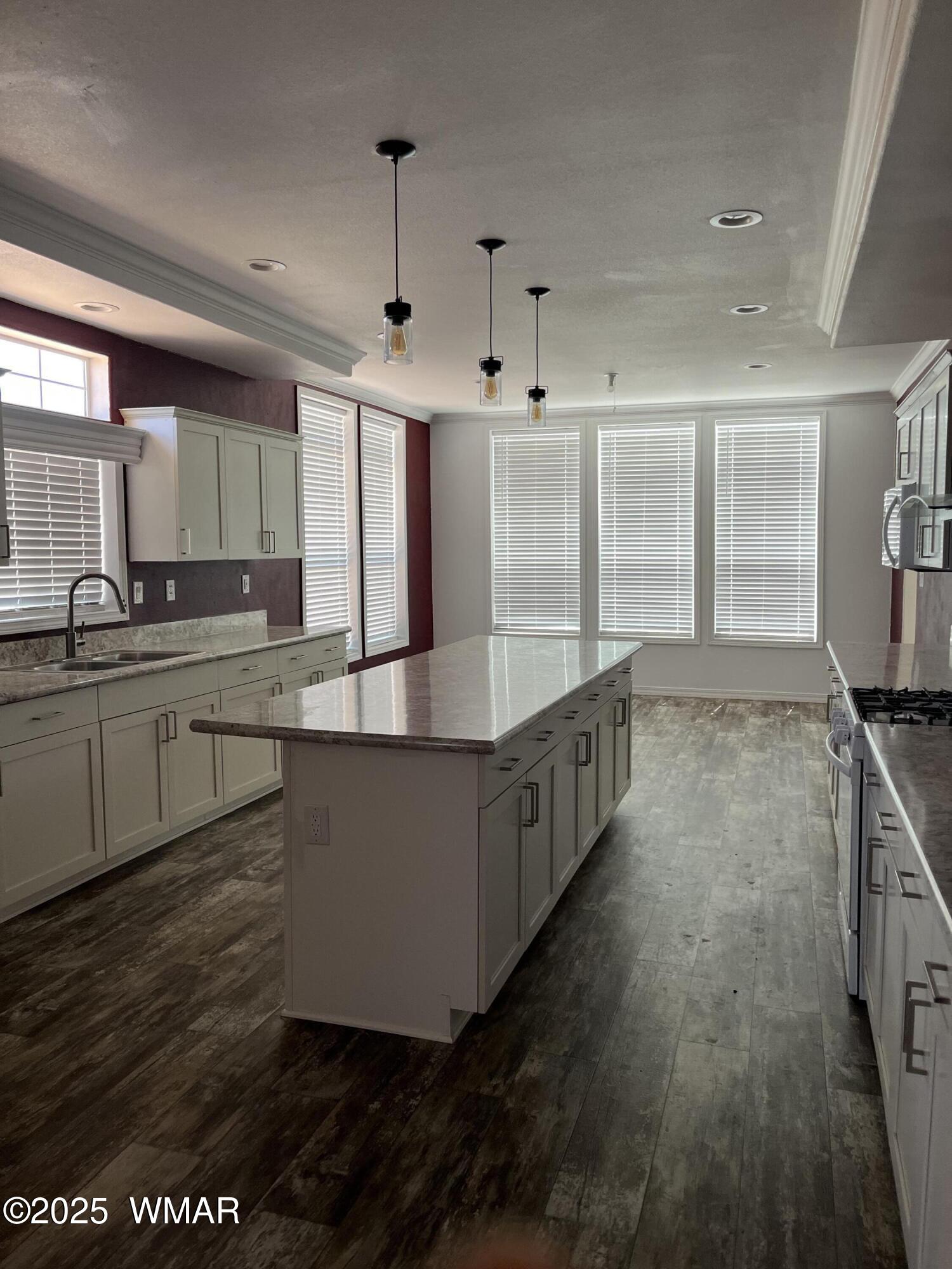 232 Savage Street Snowflake, AZ 85937 - Photo 19 of 40 kitchen