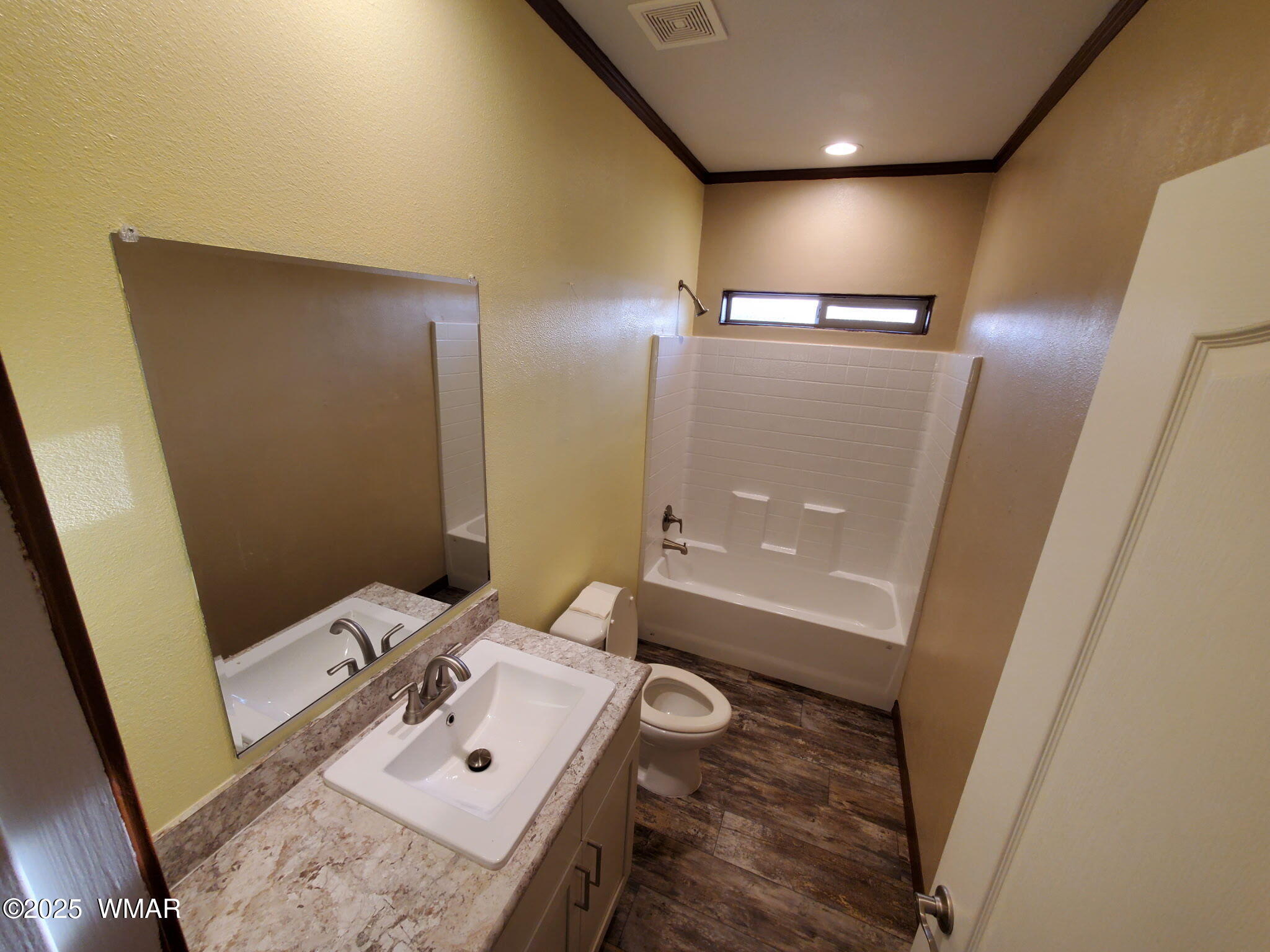 232 Savage Street Snowflake, AZ 85937 - Photo 26 of 40 hall bathroom
