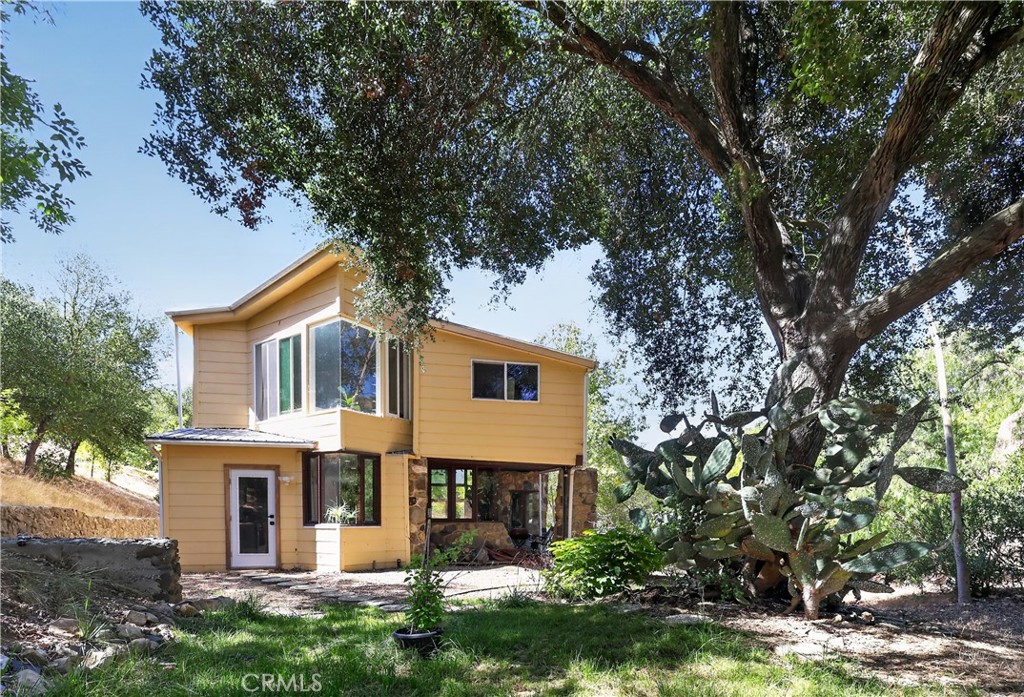 2914 South Foose Road Malibu, CA 90265 - Photo 3 of 37