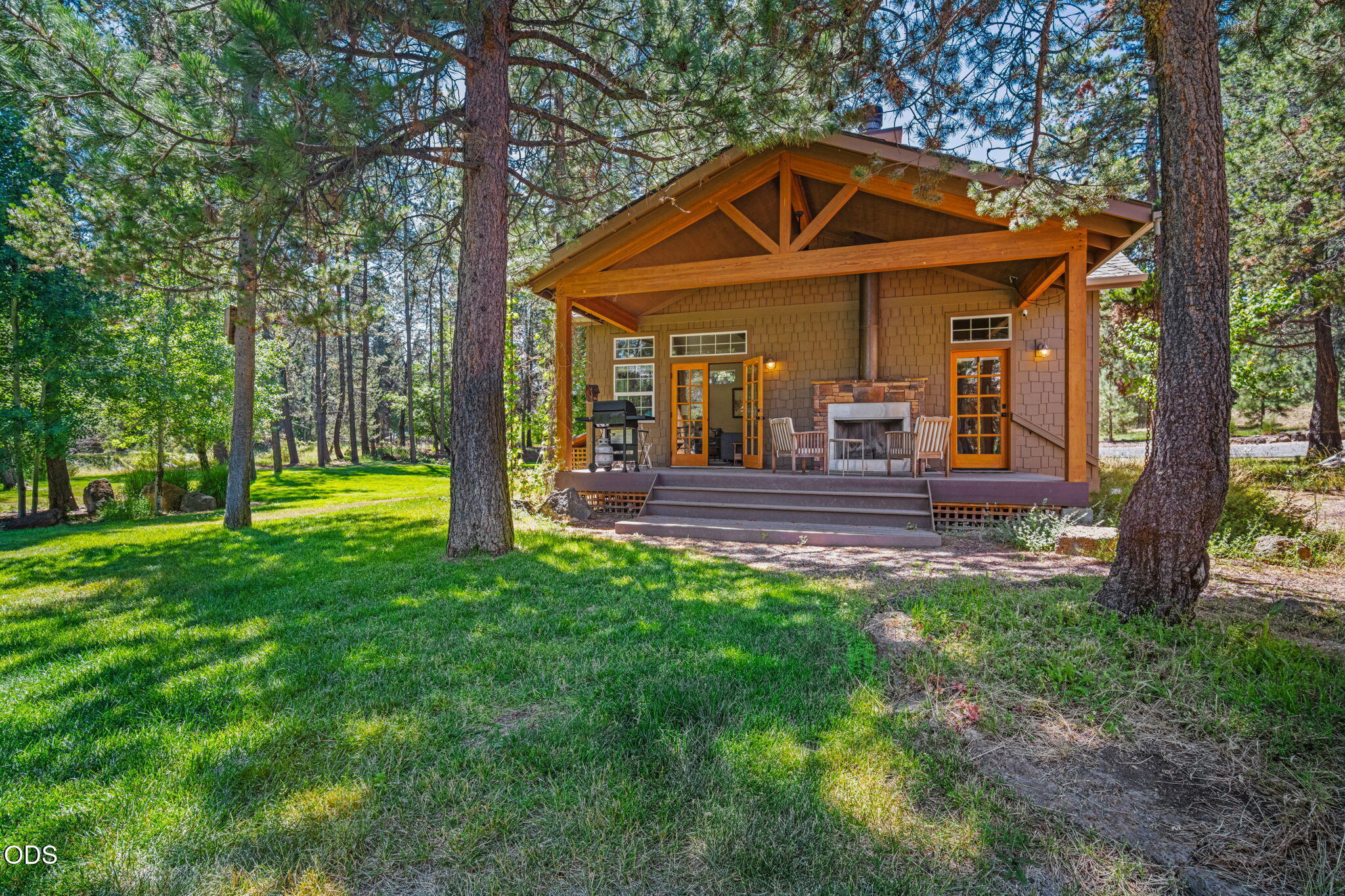17075 Pasadena Road Bend, OR 97707 - Photo 45 of 71