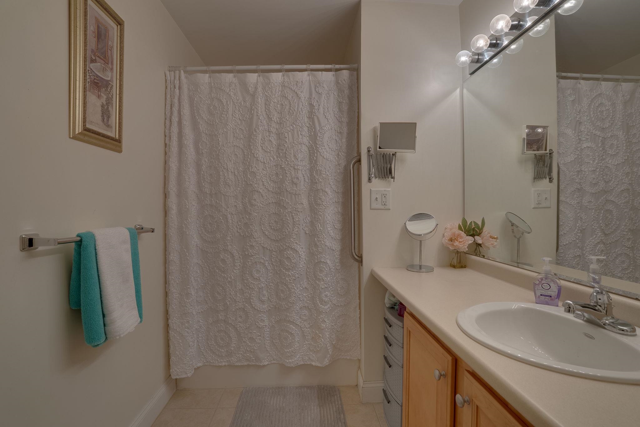 59 Cluff Road, Unit 27 Salem, NH 03079 - Photo 19 of 41