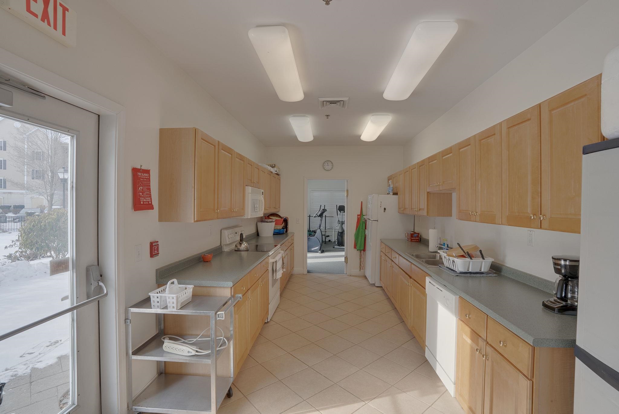 59 Cluff Road, Unit 27 Salem, NH 03079 - Photo 35 of 41