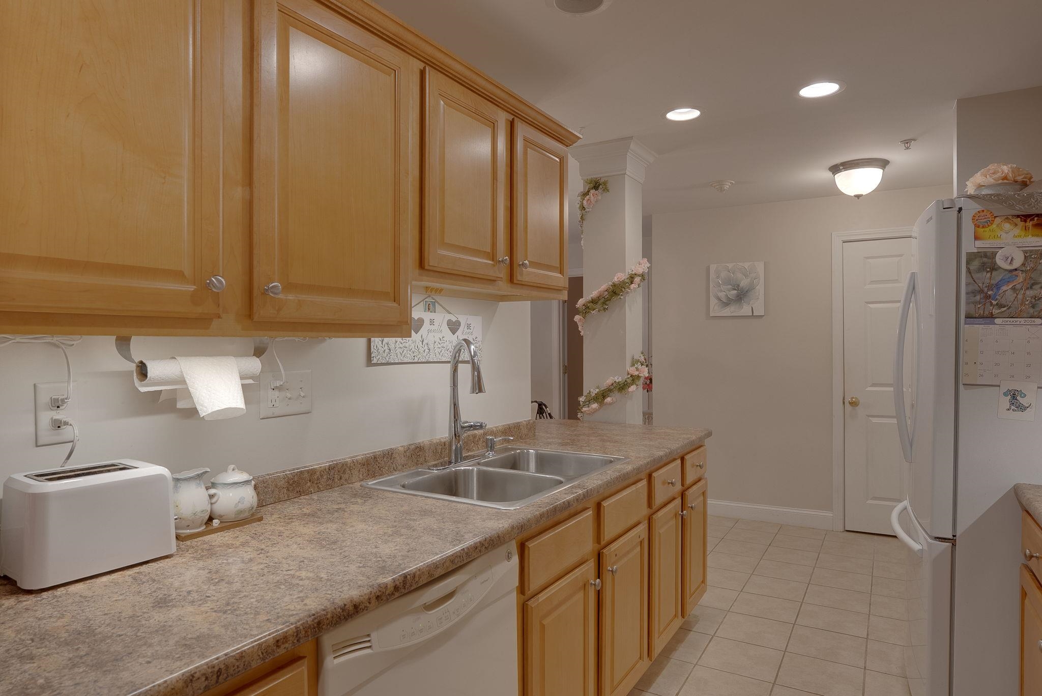 59 Cluff Road, Unit 27 Salem, NH 03079 - Photo 9 of 41